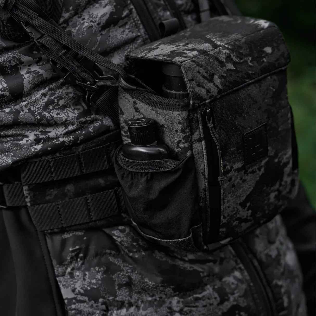 Härkila NOCTYX Bino Harness Kikkertsele - AXIS MSP®Black